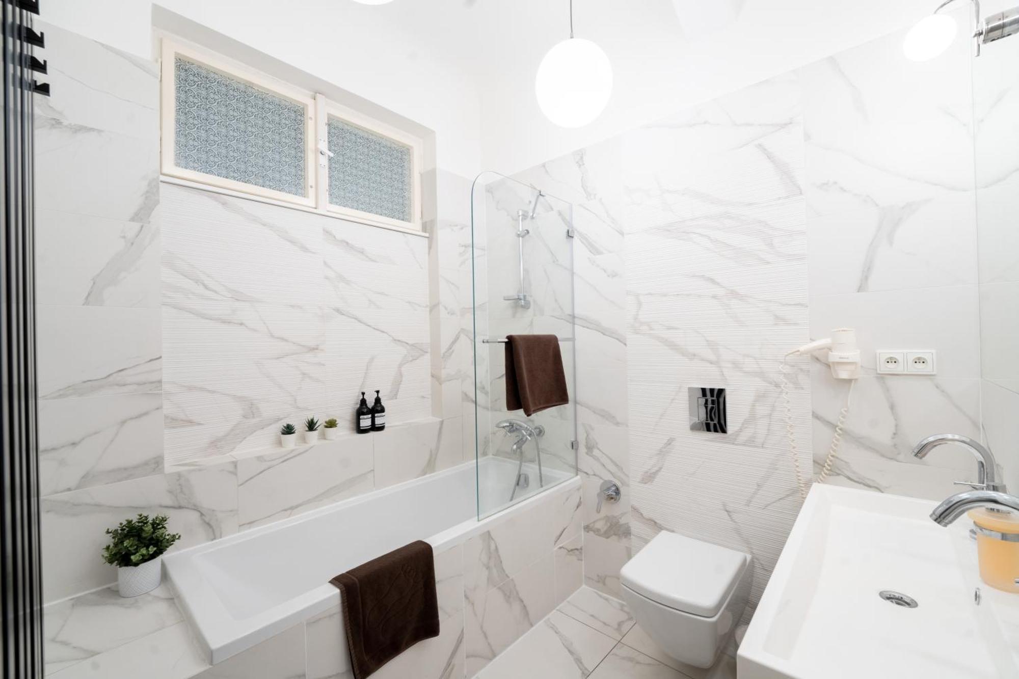Extraordinary Prague Apartment ภายนอก รูปภาพ